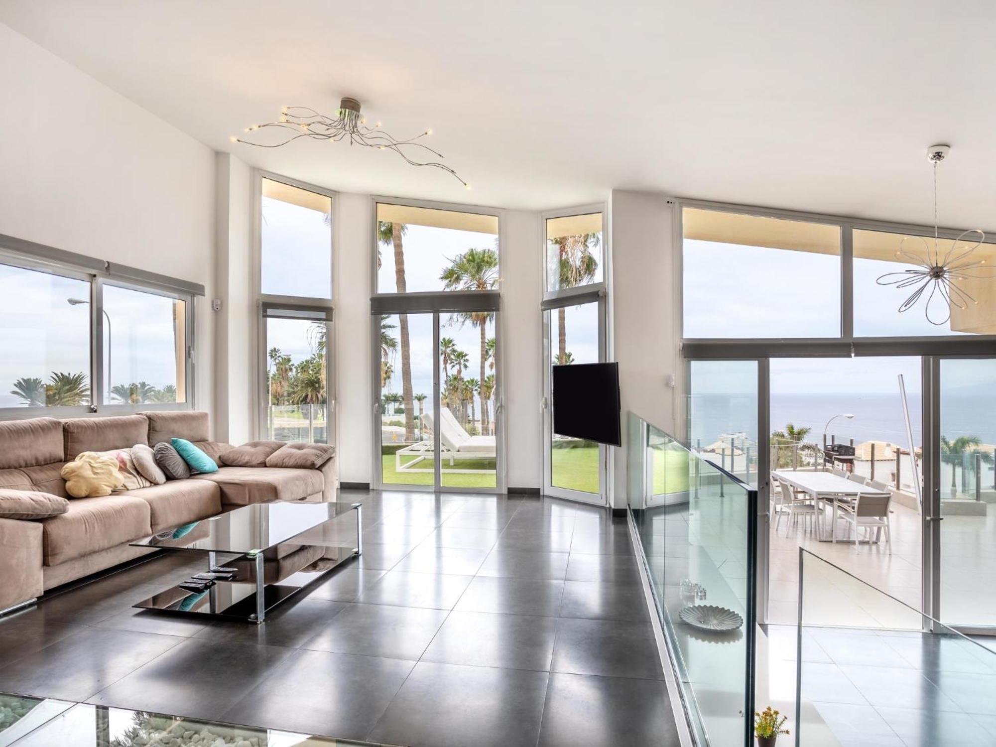 Villa Olbia Charming Dreamview With Jacuzzi アデヘ エクステリア 写真